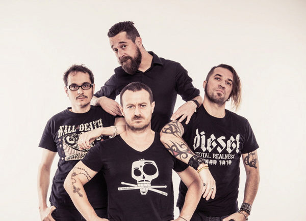 Les Naufragés + Les Fatals Picards +  La Compagnie des Kikidekonafon